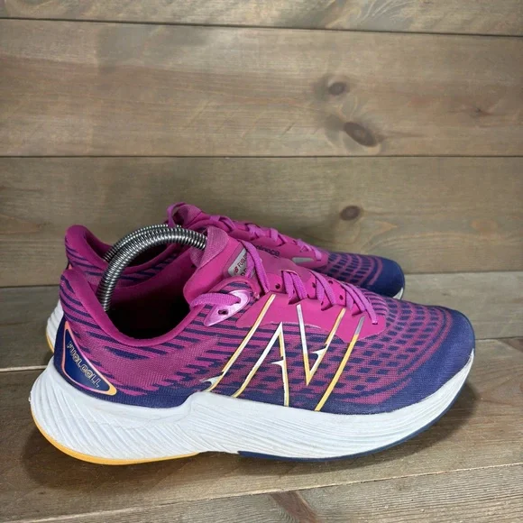 new balance fuelcell prism V2 womens size 10 shoes purple running sneakers - Picture 2 of 9